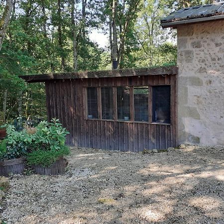 Le Gite De La Cabane De L'Oiseau Couze-et-Saint-Front Εξωτερικό φωτογραφία