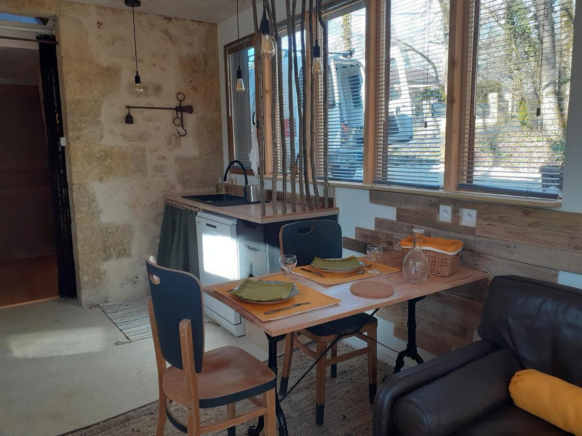 Le Gite De La Cabane De L'Oiseau Couze-et-Saint-Front Εξωτερικό φωτογραφία