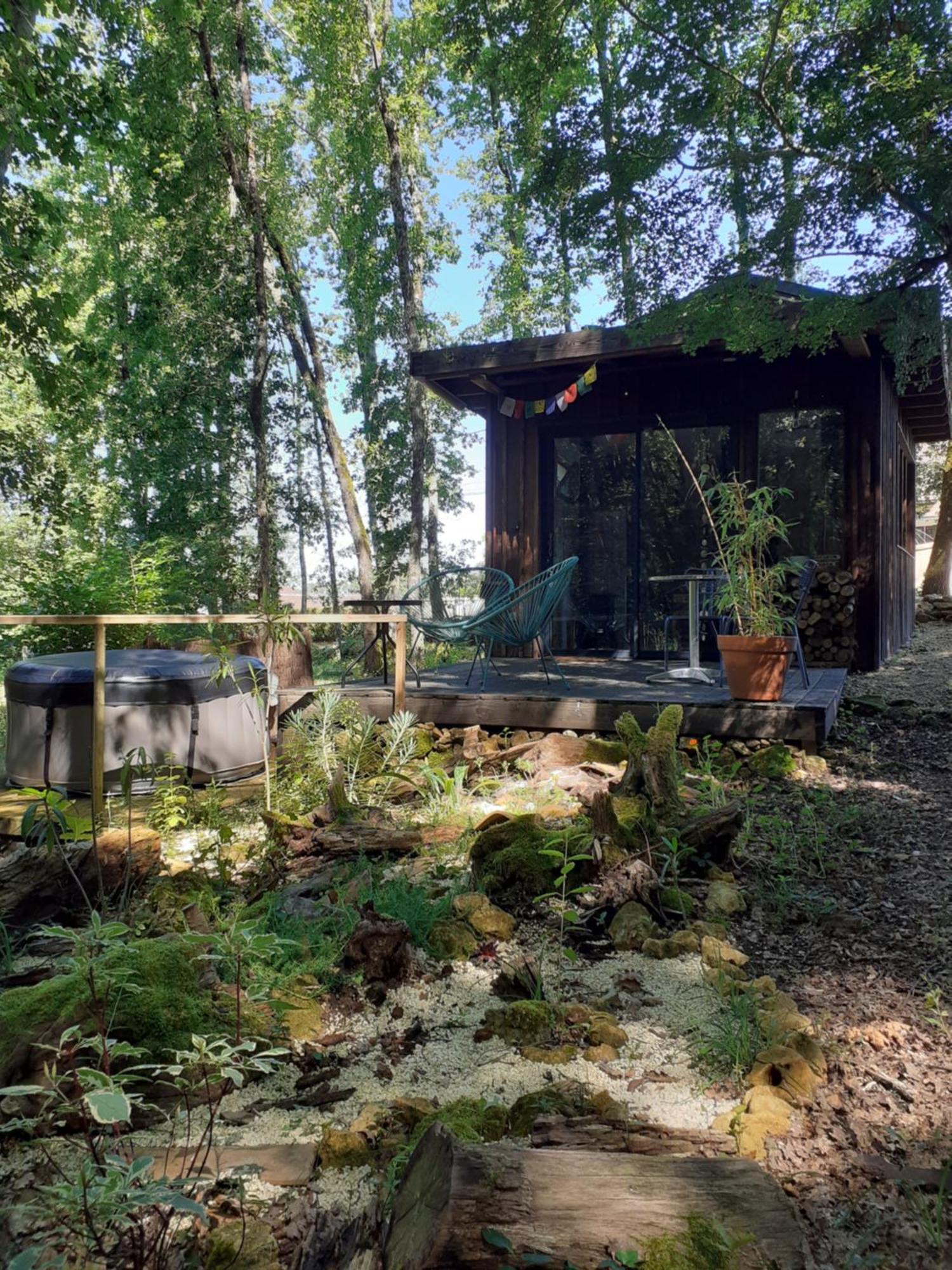 Le Gite De La Cabane De L'Oiseau Couze-et-Saint-Front Εξωτερικό φωτογραφία